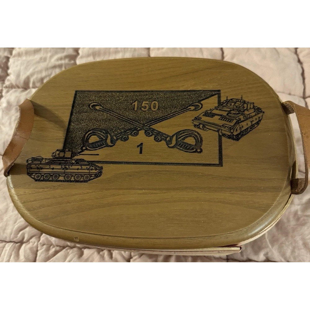 Vtg 2009 AMERICAN TRADITIONS 1-150th ARS WVARG Basket Military Collectible